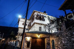 Aerial view - Archontiko Evilion (Volos)