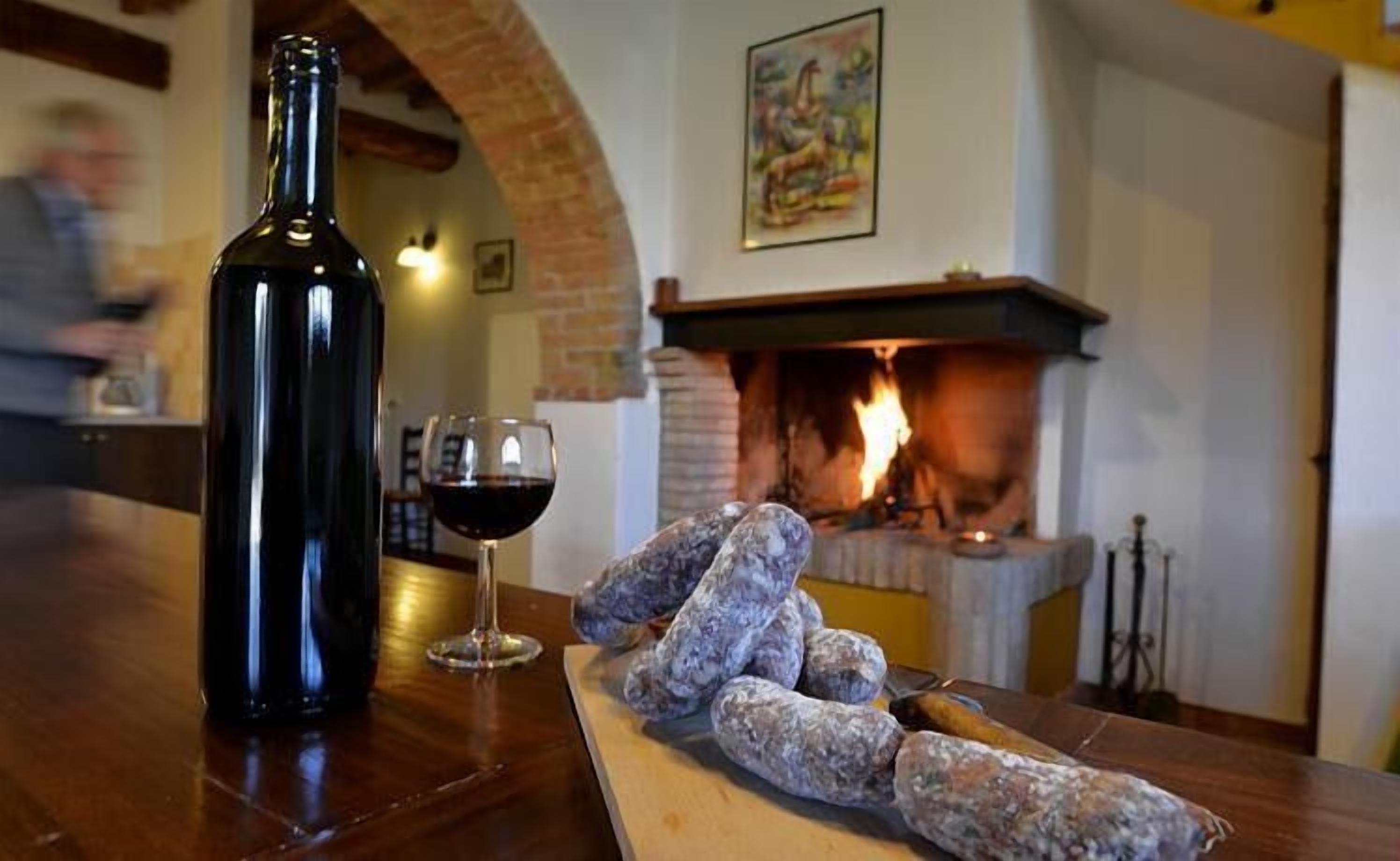 Apartment, 4 Bedrooms, Annex Building (Capanna) | Desk, free WiFi, bed sheets