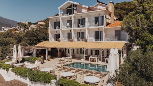 Arpia Hotel
