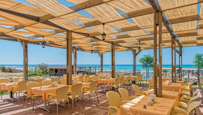 Royal Atlantis Spa & Resort
