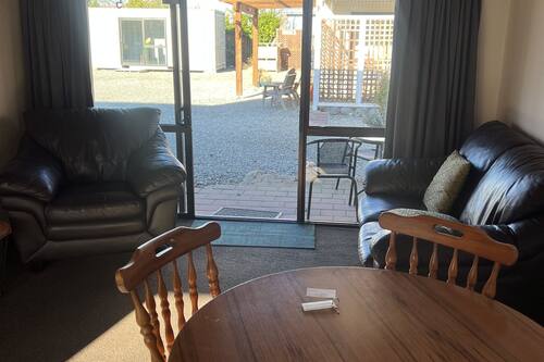 Apartment, 2 Bedrooms, Accessible (Unit 5) | Living area | Flat-screen TV