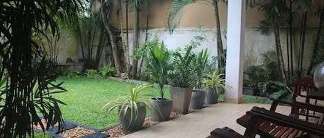 Deluxe Room, 1 King Bed, Garden View (No AC) | Garden view