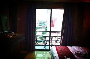 Deluxe-Zimmer, Stadtblick | Balkon