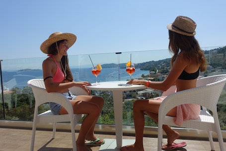 Restaurante. Hotel Rene