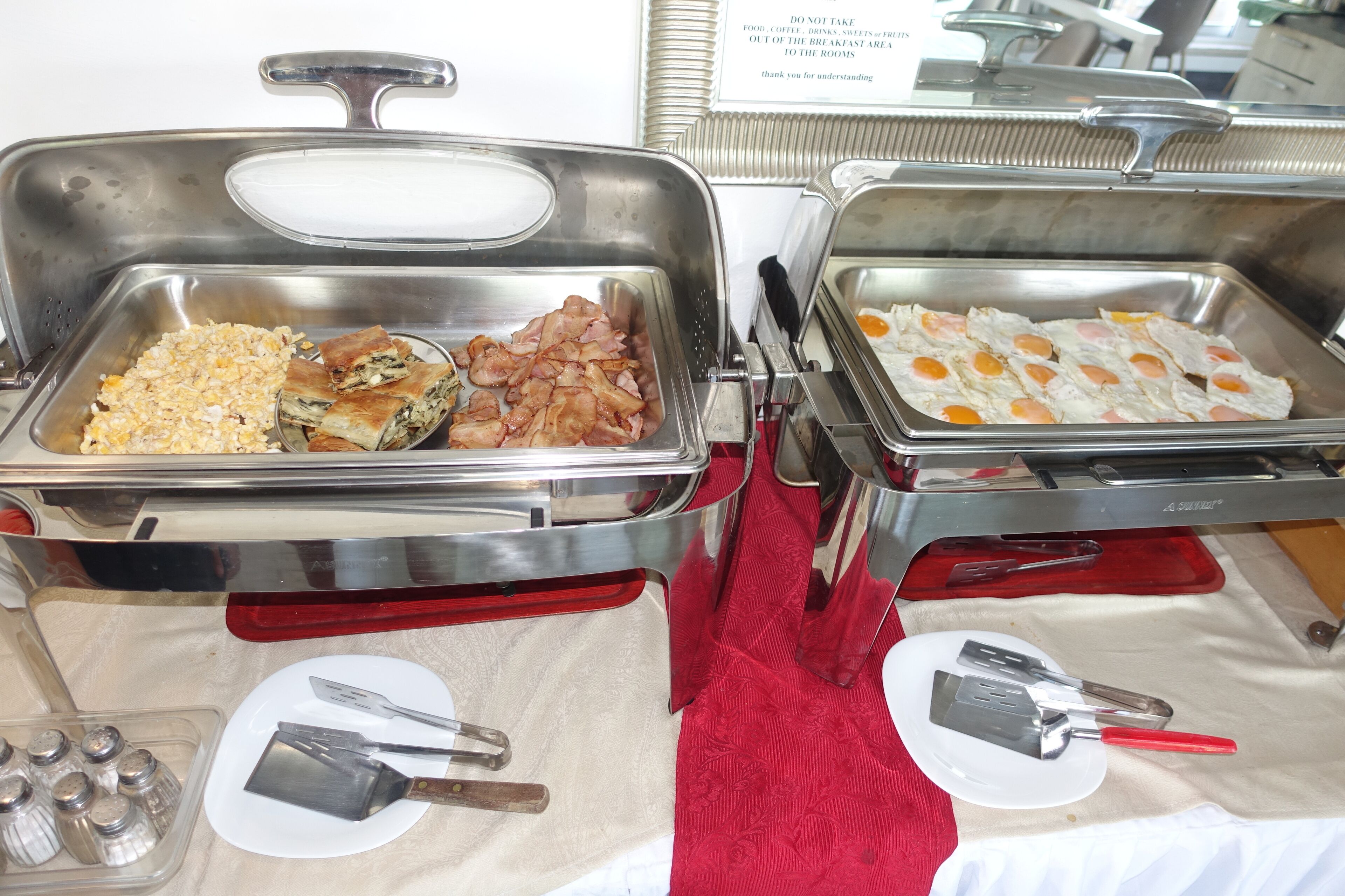 daily buffet breakfast (eur 10 per person)