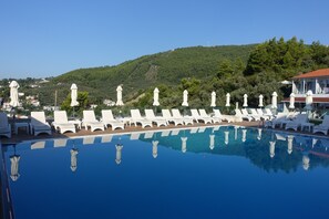 Exterior - Hotel Rene (Skiathos)