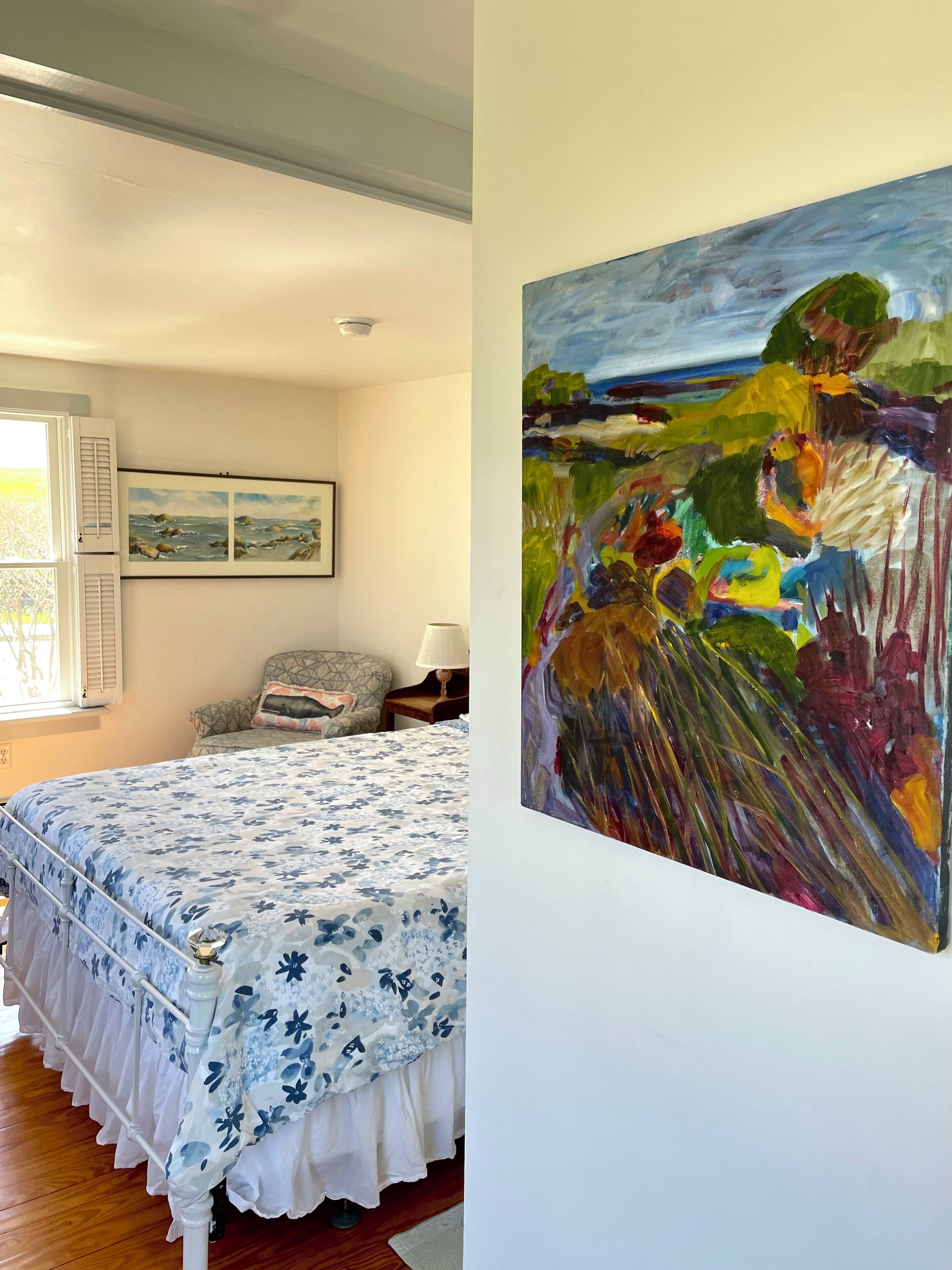 Standard Room, 1 Queen Bed, Private Bathroom, Partial Ocean View | Egyptian cotton sheets, premium bedding, down duvets, memory-foam beds