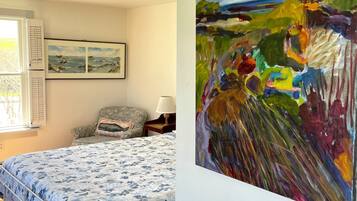 Standard Room, 1 Queen Bed, Private Bathroom, Partial Ocean View | Egyptian cotton sheets, premium bedding, down duvets, memory-foam beds