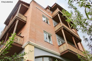 Exterior detail - Red Fox Guesthouse (Tbilisi)