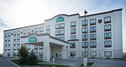 Wingate By Wyndham Calgary Airport