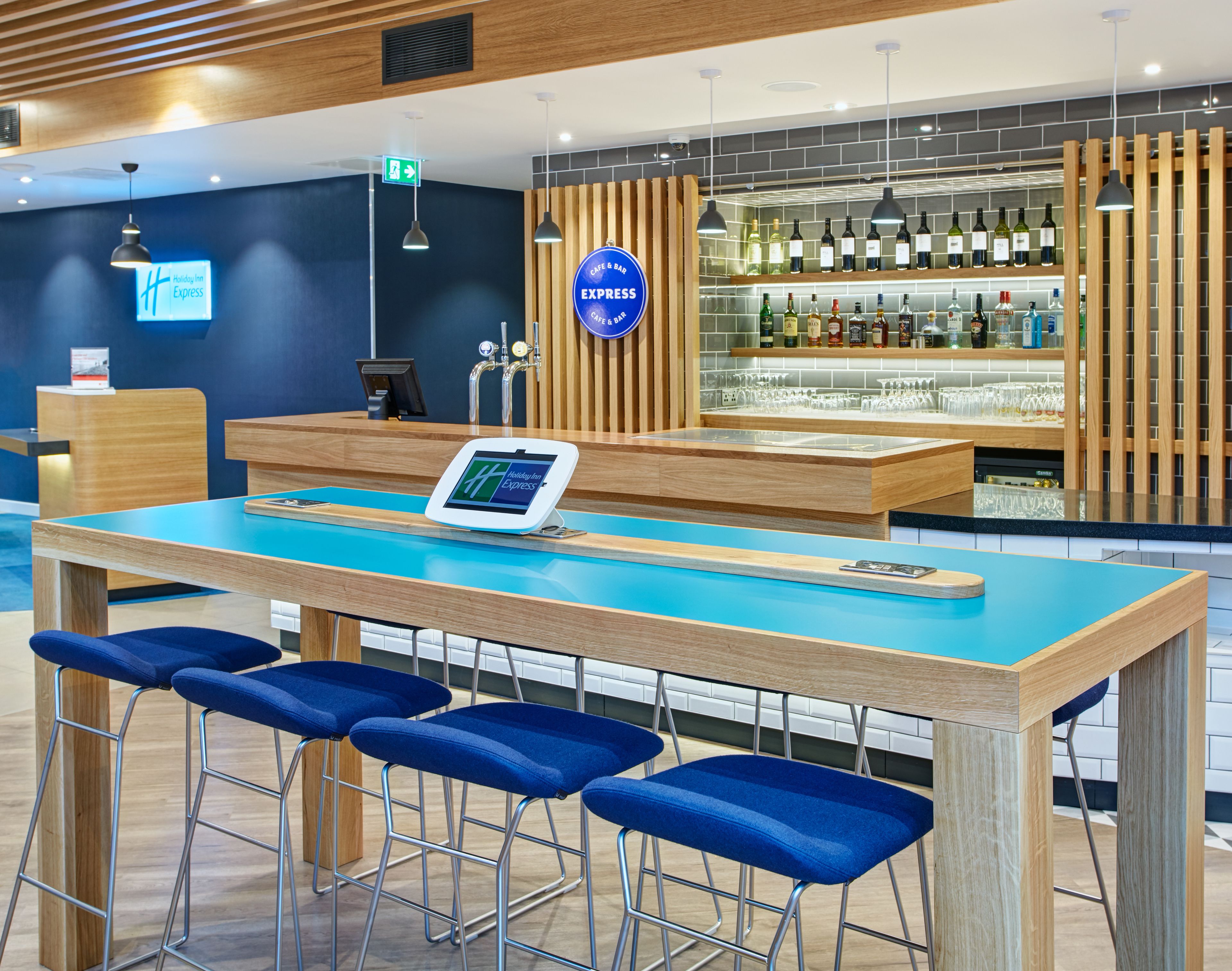 Photo - Holiday Inn Express London-Ealing by IHG