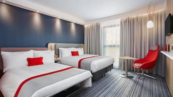 Standardværelse - 1 dobbeltseng med sovesofa (Free Hot Breakfast) | Premium-sengetøj, pengeskab på værelset, skrivebord