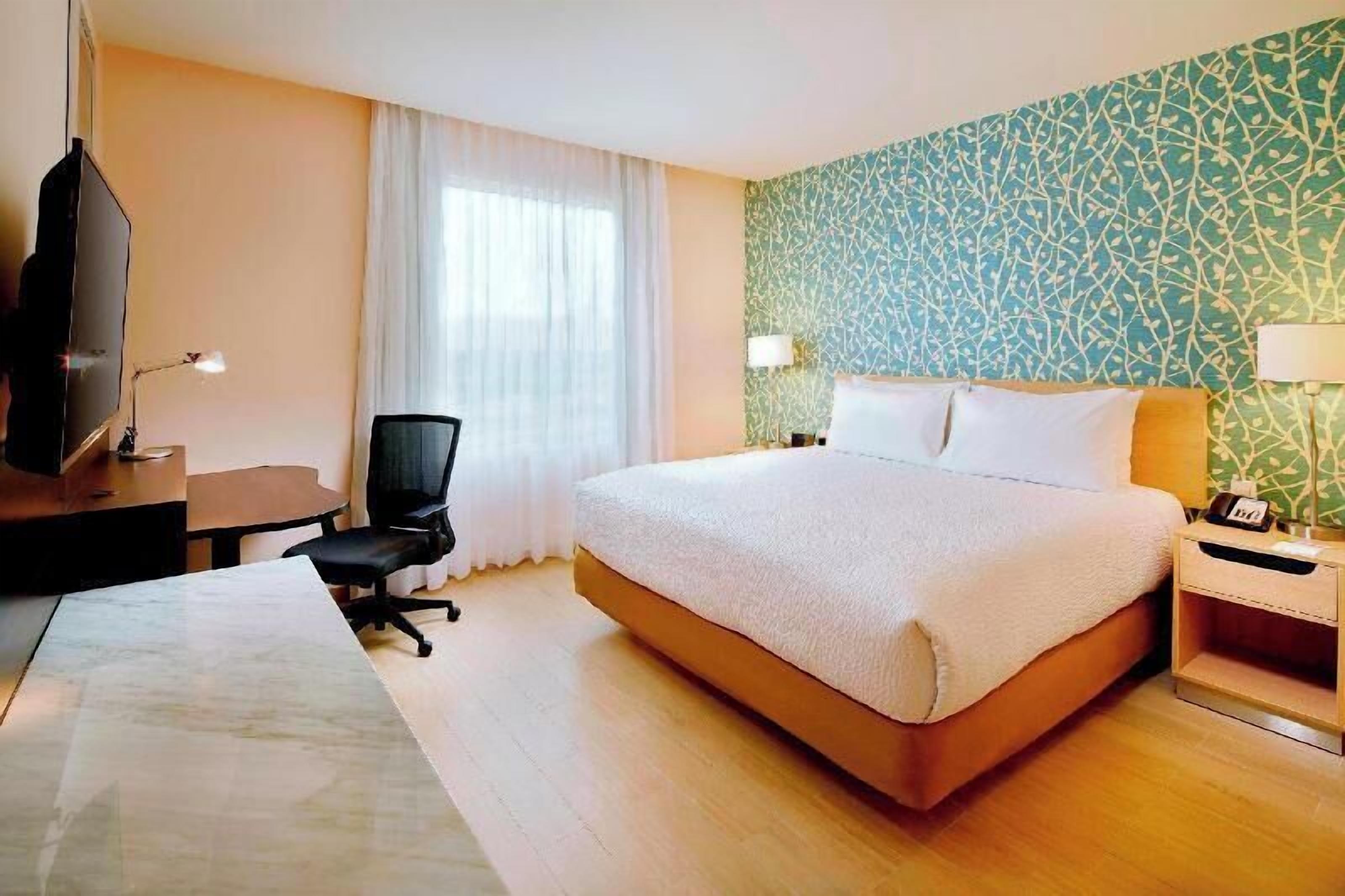 In-room safe, desk, iron/ironing board, free cots/infant beds