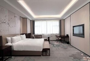 Minibar, in-room safe, iron/ironing board, cots/infant beds - Fenghua International Garden Hotel (Dongying)