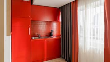 Apartment, Balcony (Studio) | Private kitchen