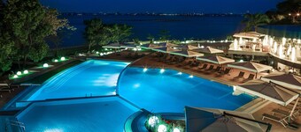 Radisson Blu M'Bamou Palace Hotel