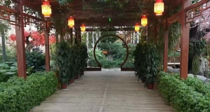 Golmud Hotel