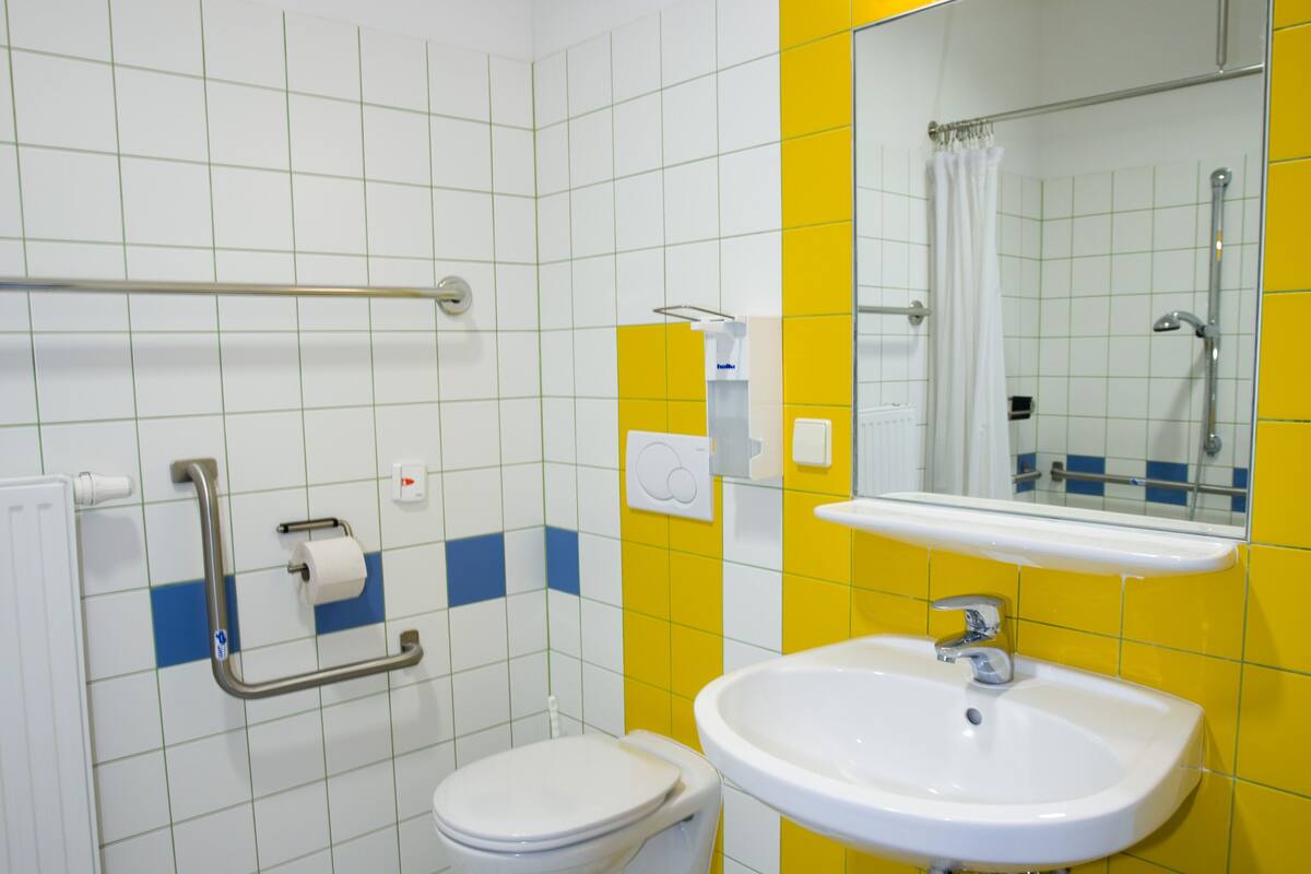 shower, rainfall showerhead, towels