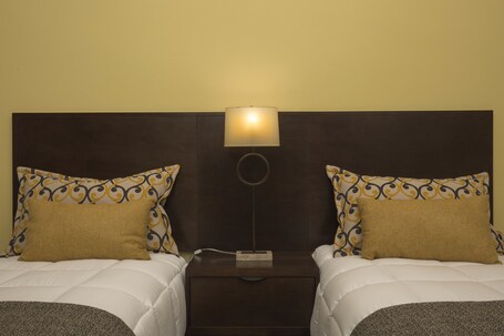 Decanter Hotel - Image 34