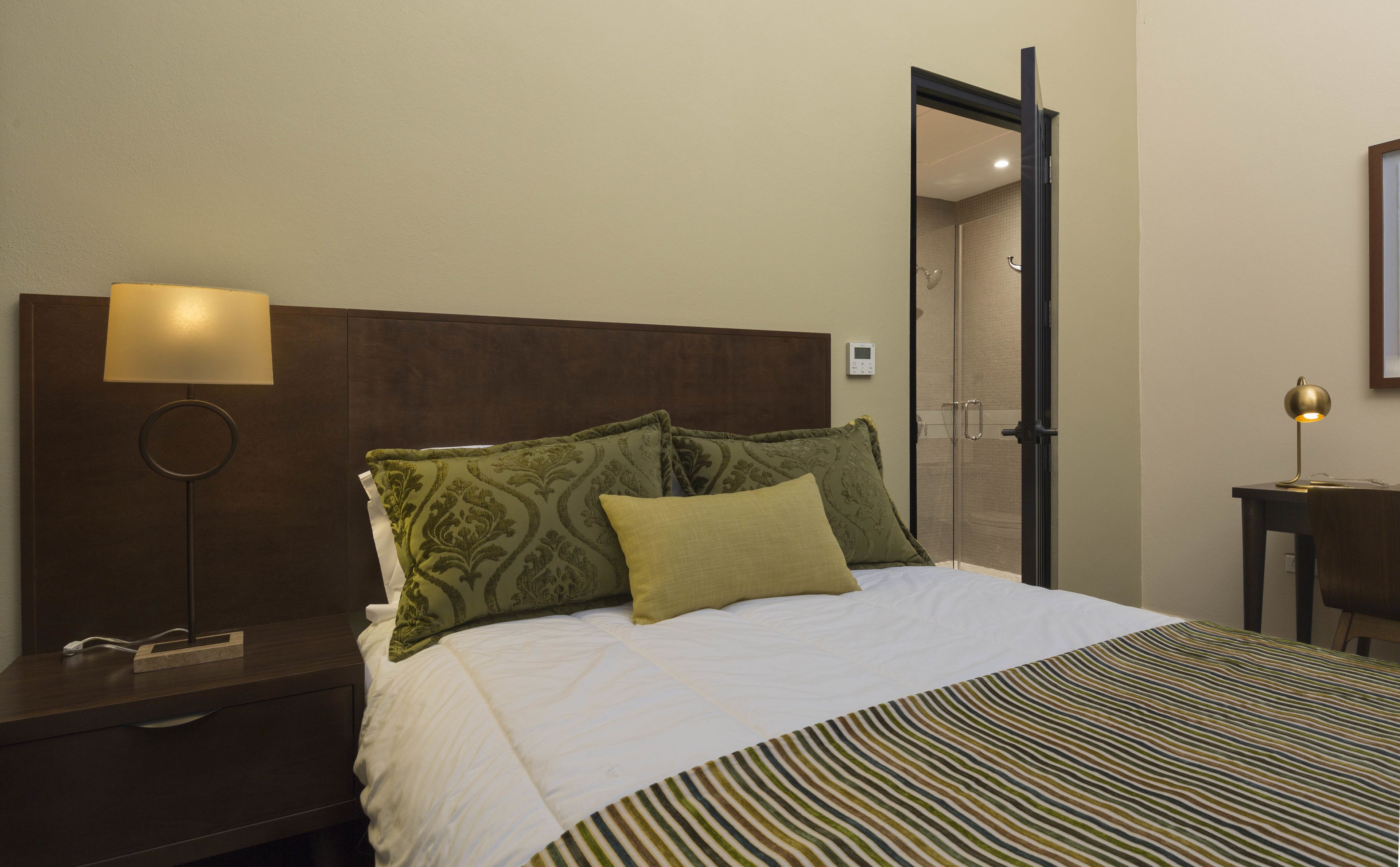 Photo - Decanter Hotel