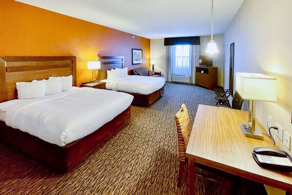 Premium bedding, desk, blackout drapes, iron/ironing board - MainStay Suites Watford City - Event Center (Watford City)