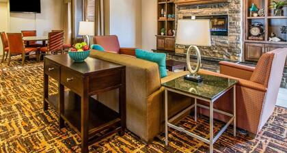 MainStay Suites Watford City - Event Center
