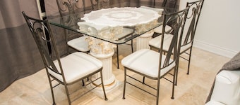 Beautiful Luxury Condo Toronto area