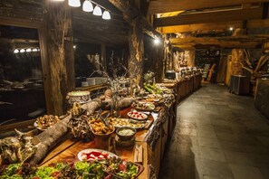 Se sirven desayunos, almuerzos y cenas