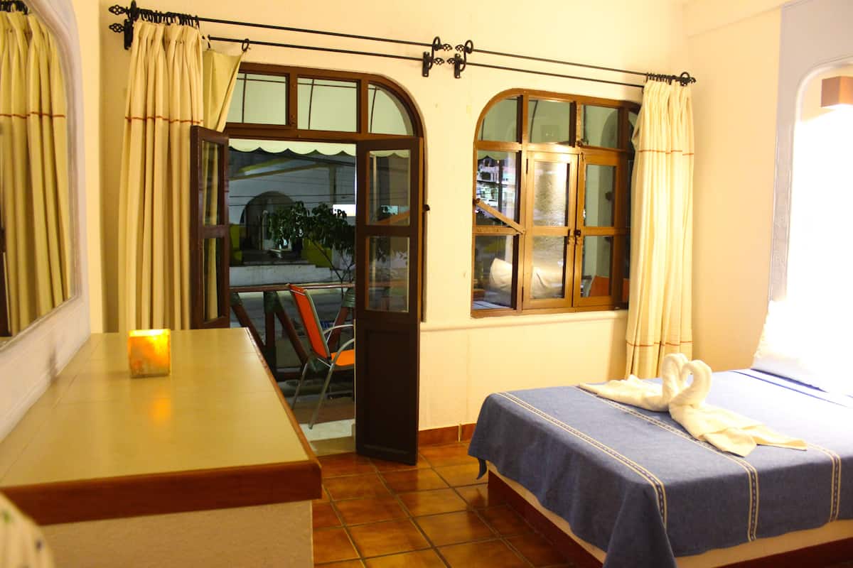 comfort quadruple room | 14 bedrooms, individually decorated, individually furnished