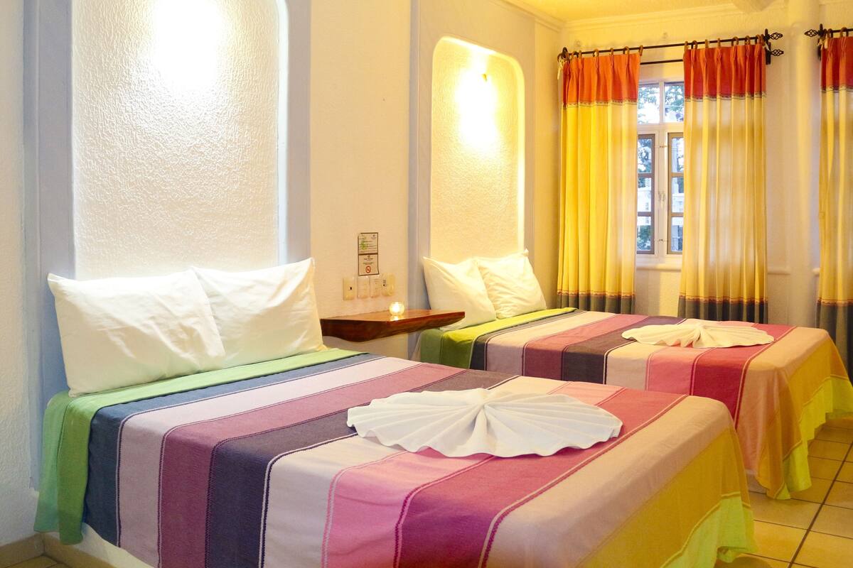 standard suite | 14 bedrooms, individually decorated, individually furnished