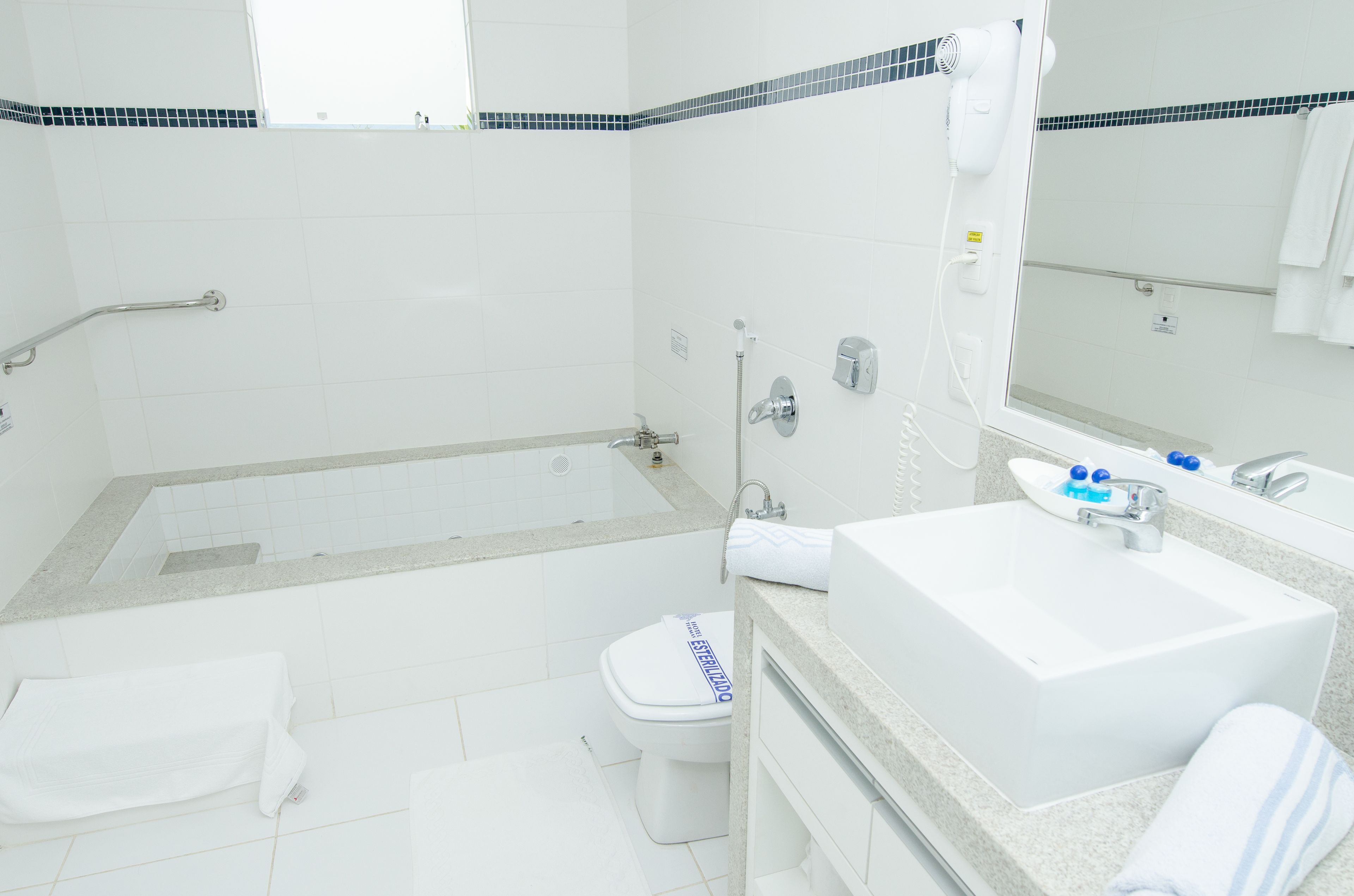 superior room, hot tub | bathroom | free toiletries, towels