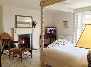 เครื่องนอนระดับพรีเมียม, เตารีด/โต๊ะรีดผ้า