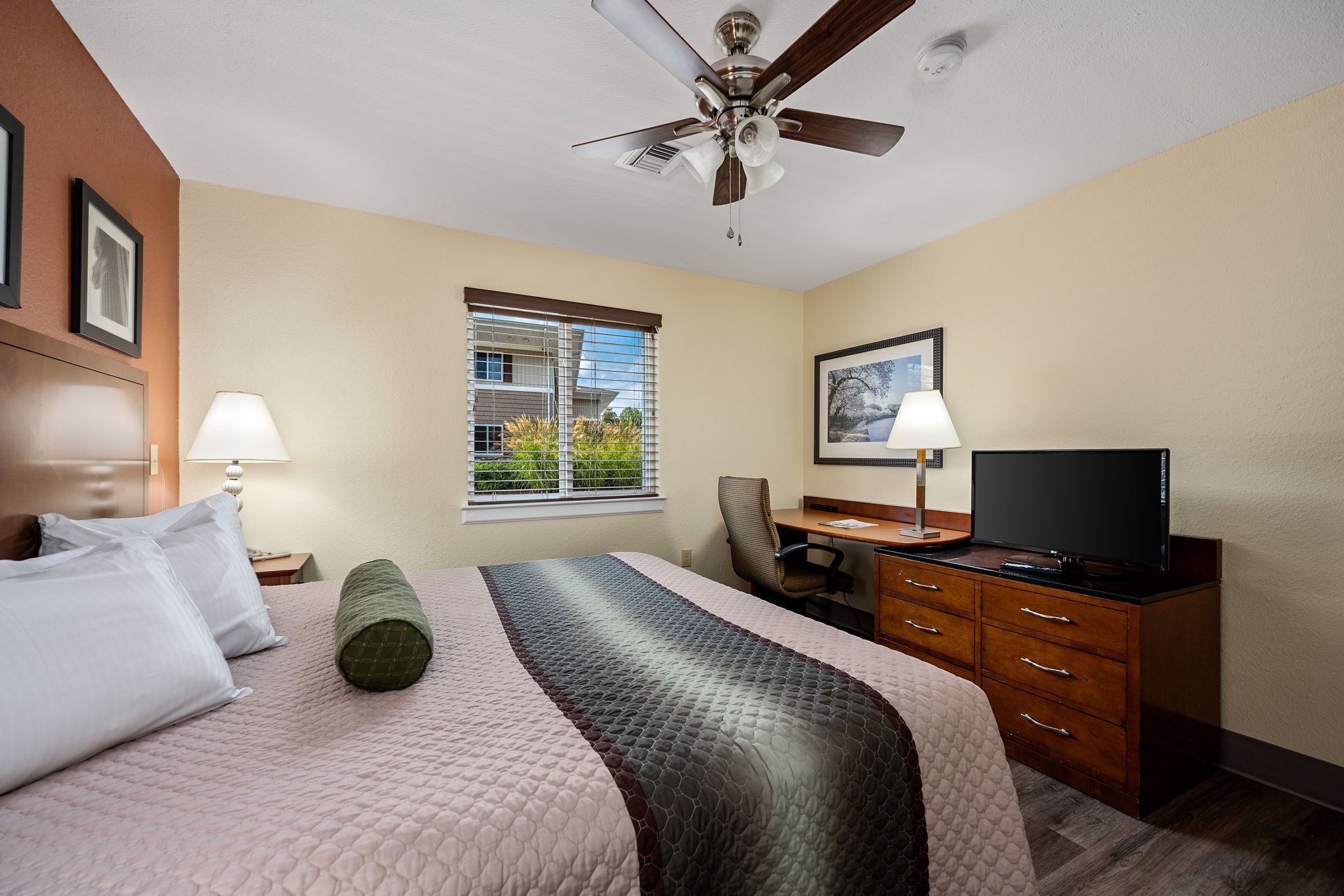 1 bedroom, individually furnished, desk, laptop workspace