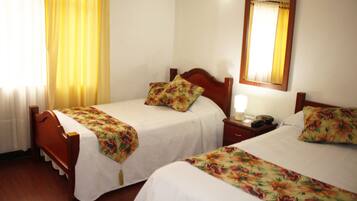 Chambre Quadruple Familiale | Minibar, Wi-Fi gratuit