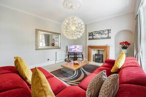Apartment, Ensuite (Two Bedrooms 164) | Lounge - Carmel Apartments Residence (Falkirk)