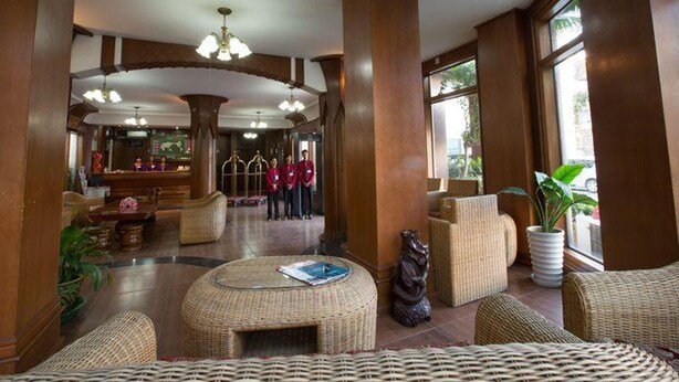 Lobby lounge - Sein Sein Hotel (Mandalay)