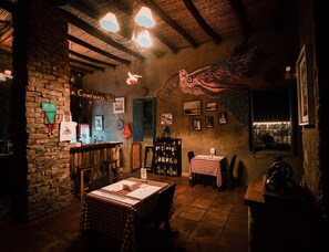 Bar (on property) - La Confianza Hotel (Lunahuana)