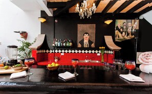 Poolside bar - Garlands del Rio Riverside Boutique Hotel (Puerto Vallarta)