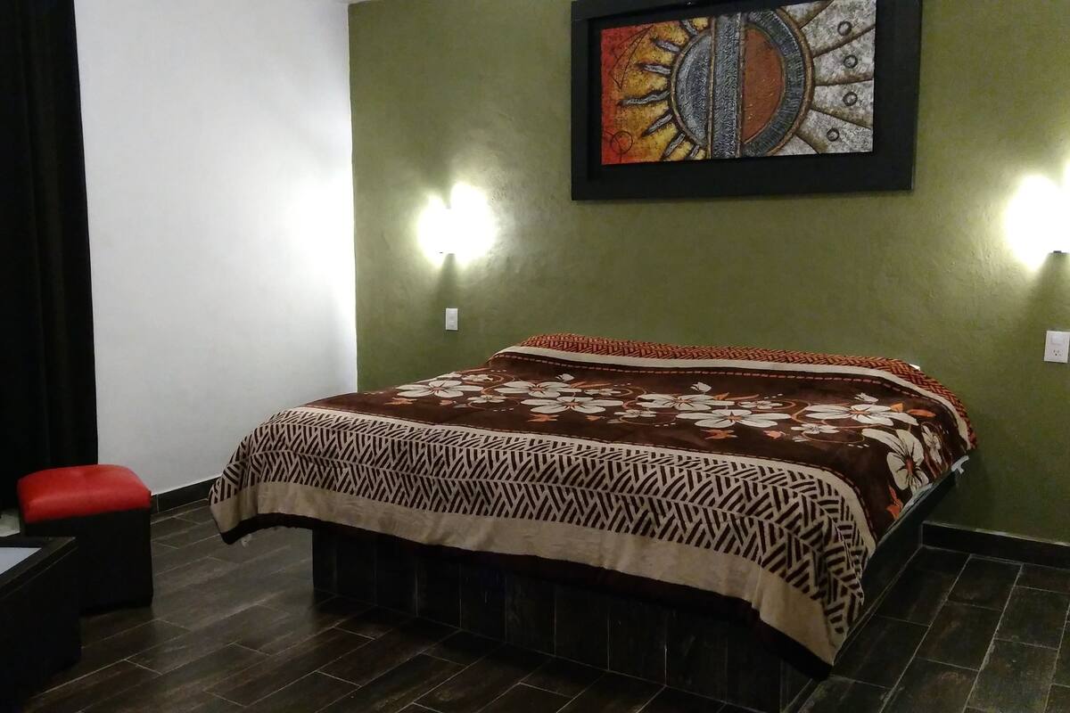 Chambre Double, vue jardin, côté jardin | Lits pliants/supplémentaires, Wi-Fi gratuit