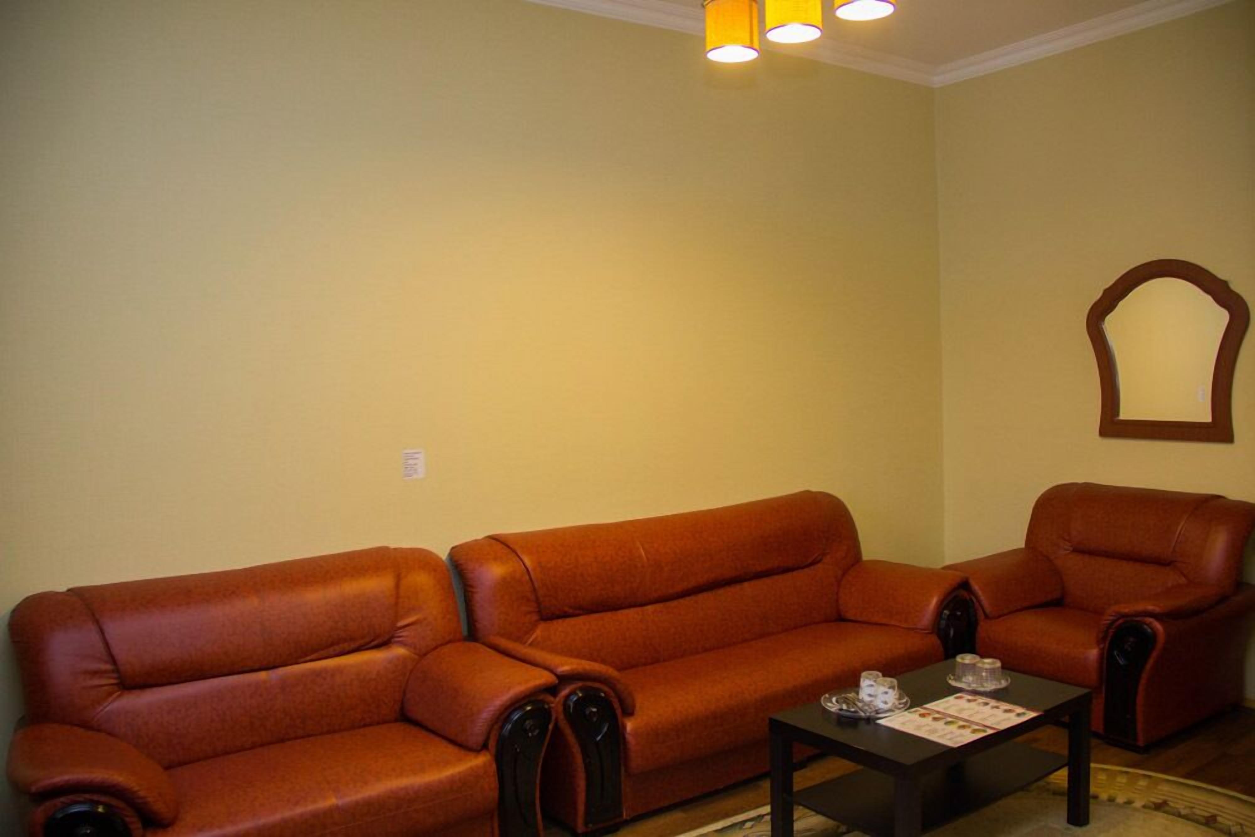 Sviitti | Huoneen varustelu