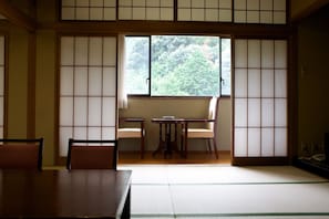 TV - Inunakisan Grand Hotel Kisenkaku (Izumisano)