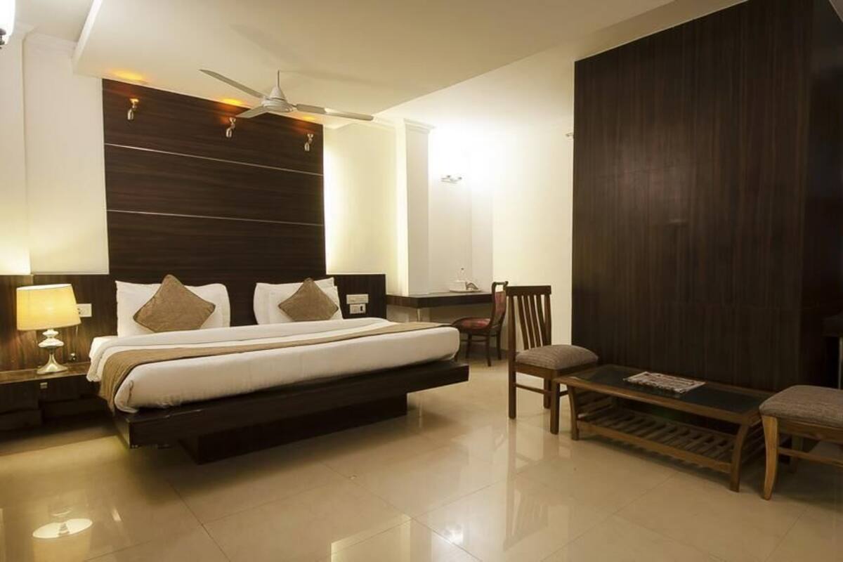 Executive Room, 1 Double Bed, Non Smoking, City View