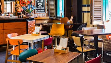 Bar (a l'allotjament)