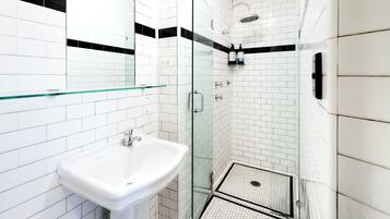Double Room, Shared Bathroom | Bathroom