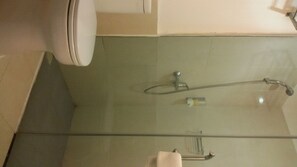 Bathroom - Casa Monte Rosa Hotel (Cipanas)