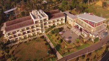 Halaman properti