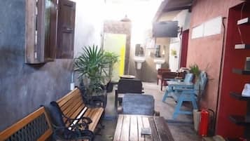 Lounge no saguão