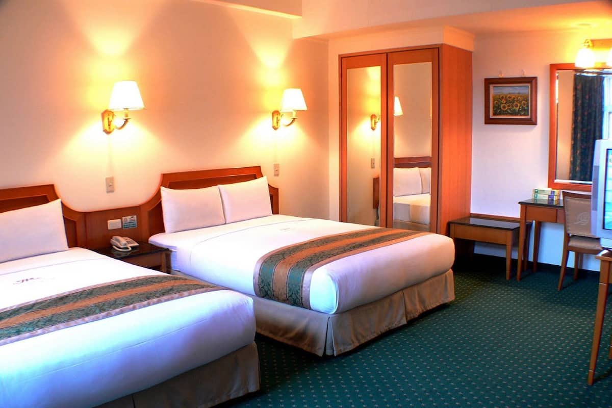 Literie de qualité, articles de minibar gratuits, bureau