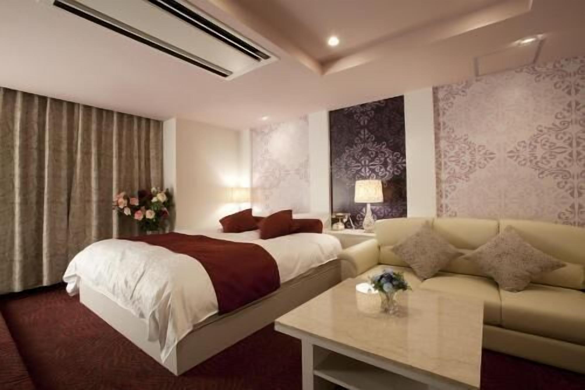 Premium bedding, individually decorated, individually furnished