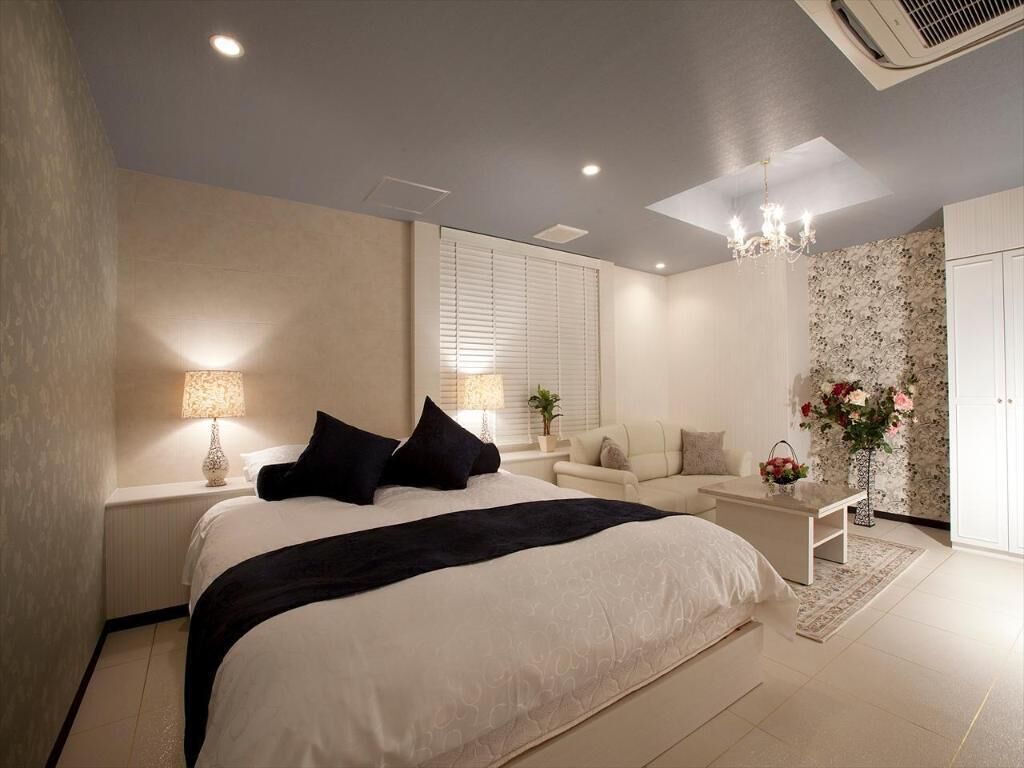 Premium bedding, individually decorated, individually furnished